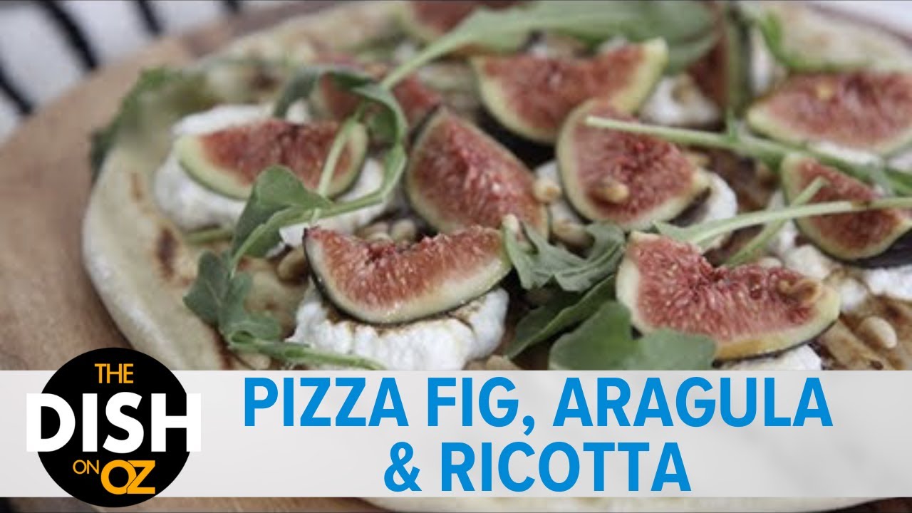 How to Make a Grilled Pizza With Fig and Arugula