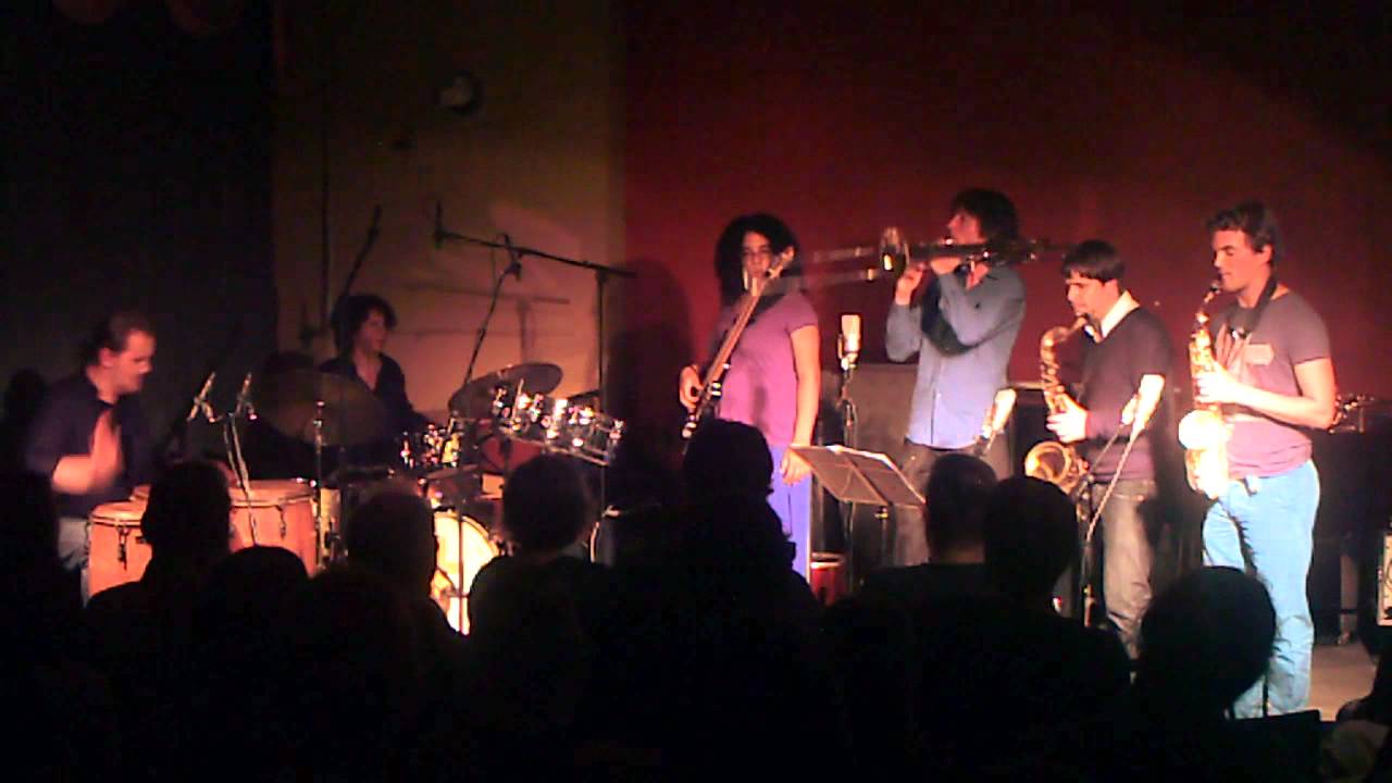 Laura Robles y El Astrocombo - 