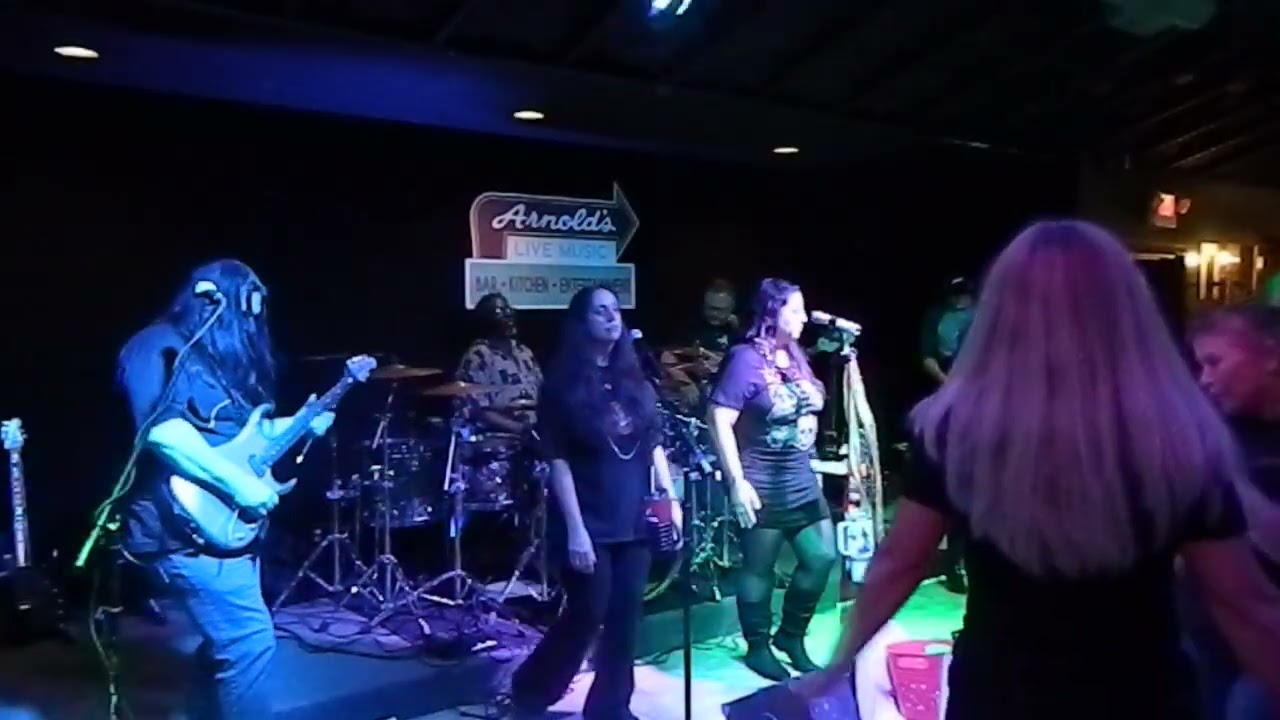 BedRock at Arnold' Lounge 2/7/26 - Fire Woman