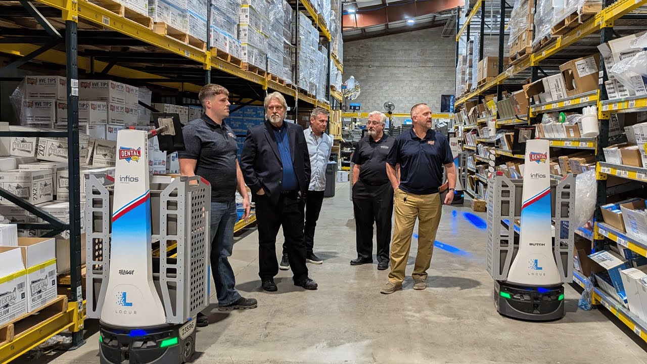 Smart Warehousing in Action: A Distribution Center's Transformation