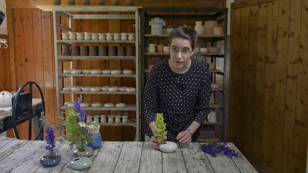 How to Use a Kenzan Flower Vase