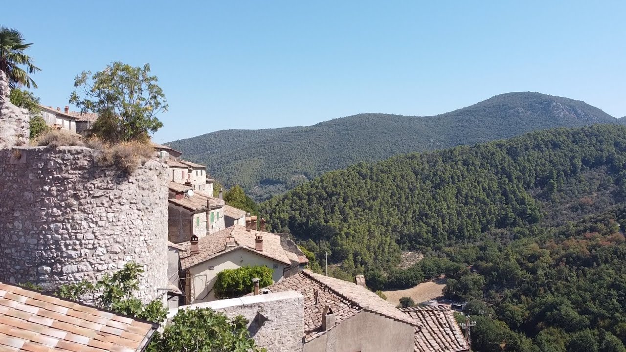 Stroncone - Tra passato e futuro.