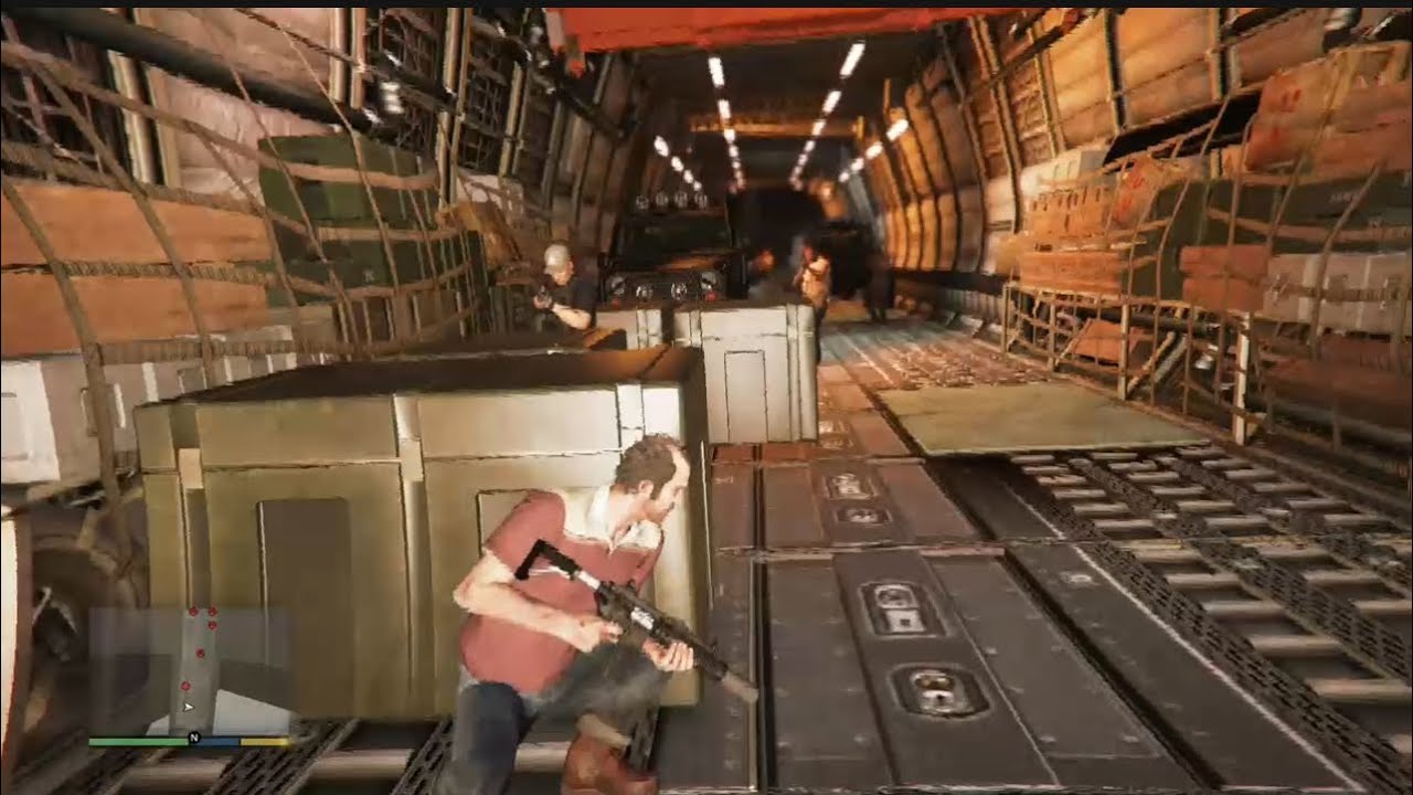 Attempting to steal guns from a cargo plane in GTA V 