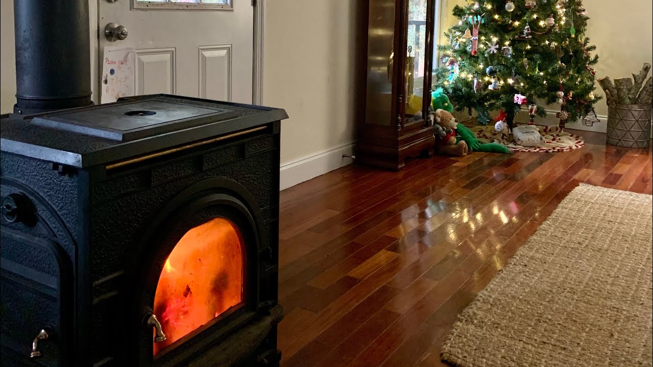 How to use a wood burning stove. Dutchwest. How to start a wood burning stove.