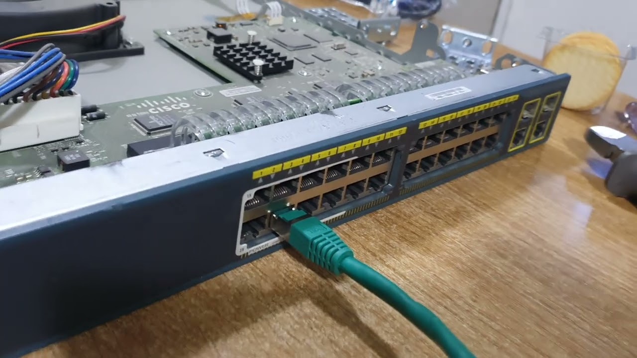 فحص السسكو 2960 24 بورت شكد يسحب DC