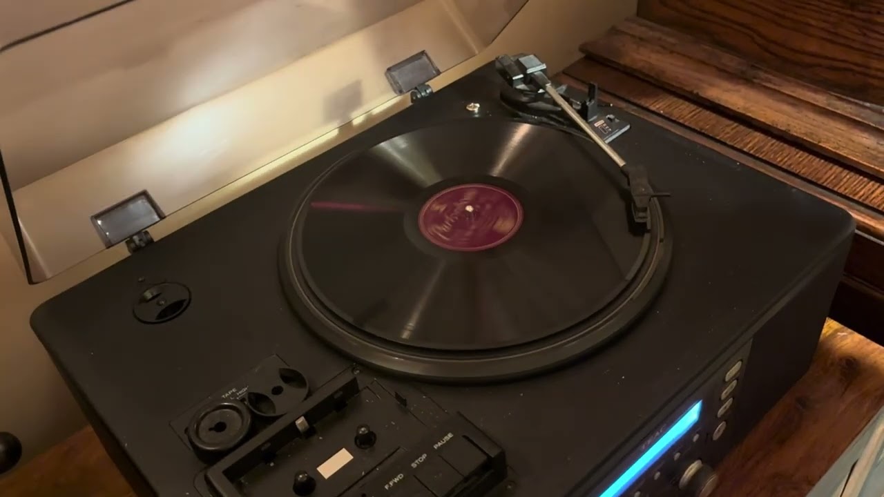 So deep is the night - I’m in love for the last time played by Victor Sylvester and his Orchestra