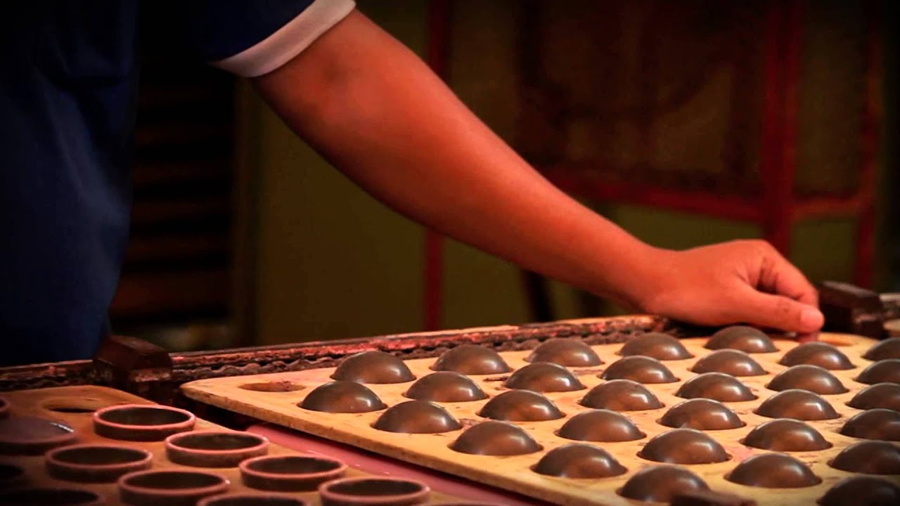 Fabricación de Pelotas de Pádel Dunlop