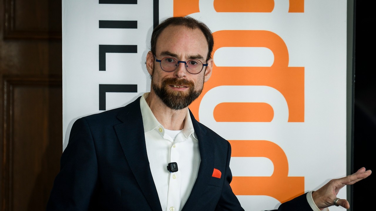 Steven Yanicke, a Fractional AI Strategy Advisor 2:4:26