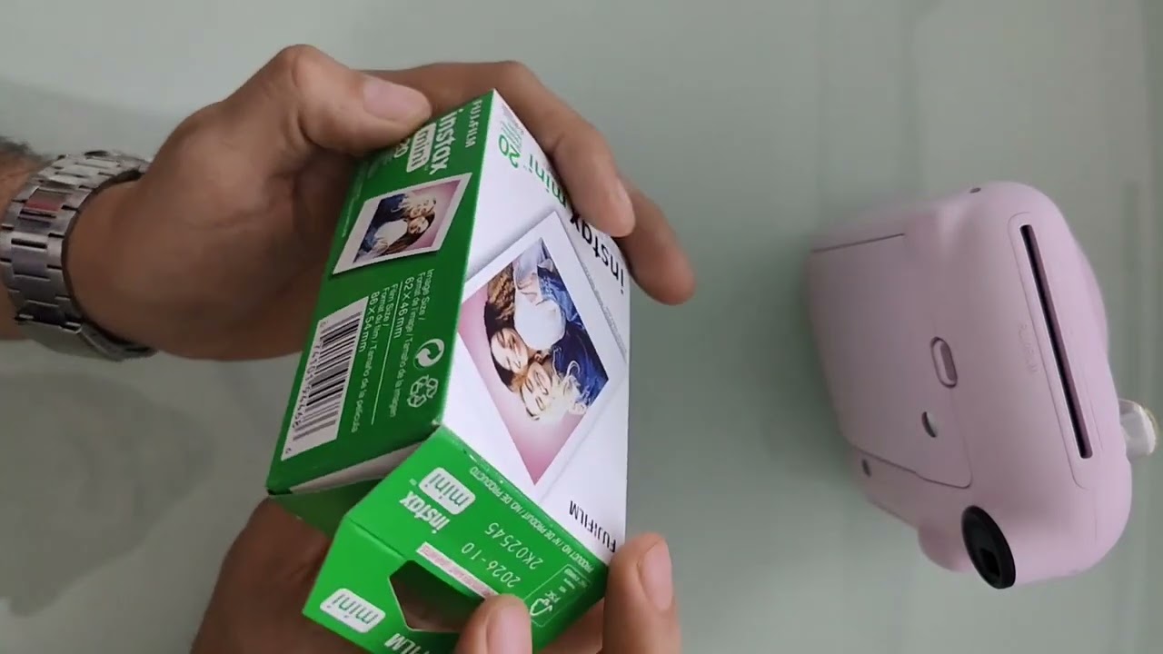 Como cambiar el Cartucho Instax Mini 12