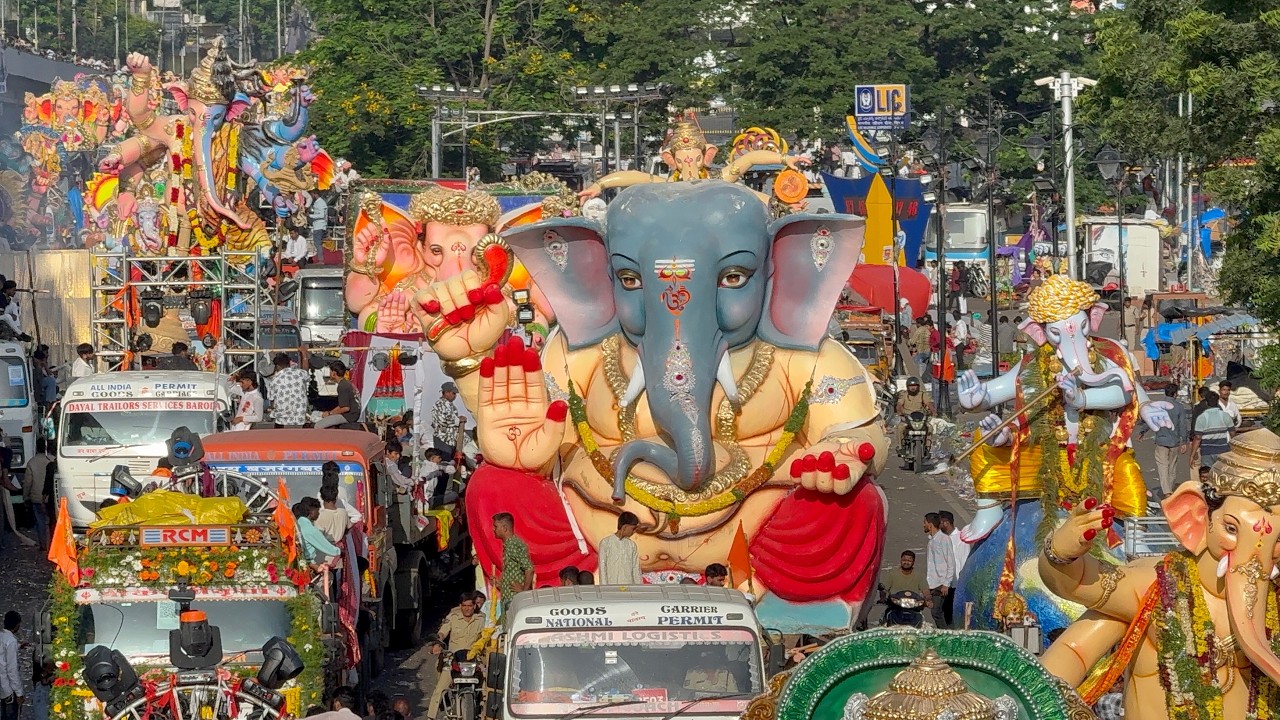 Big Ganesh Shobha Yatra 2026 | Tank Bund Ganesh Nimajjanam 2026 | Ganesh Immersion In Hyderabad 2026