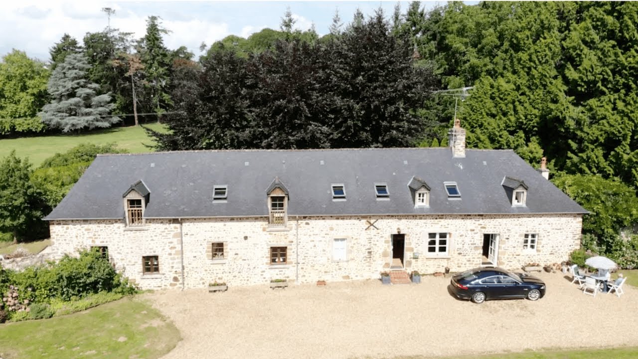 €325,000 St Pierre des Landes, 10 minutes from Fougeres, Normandy! Elegant French Country Home