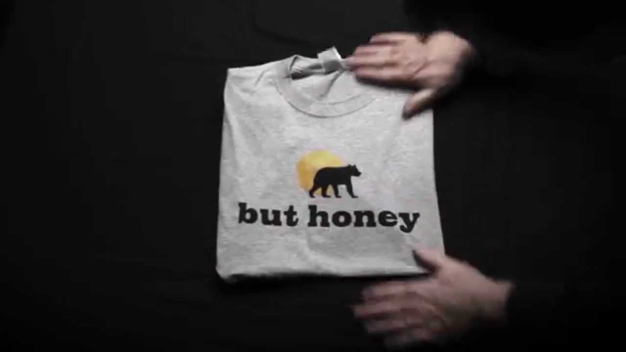 T-Shirt Folding in 5 Seconds