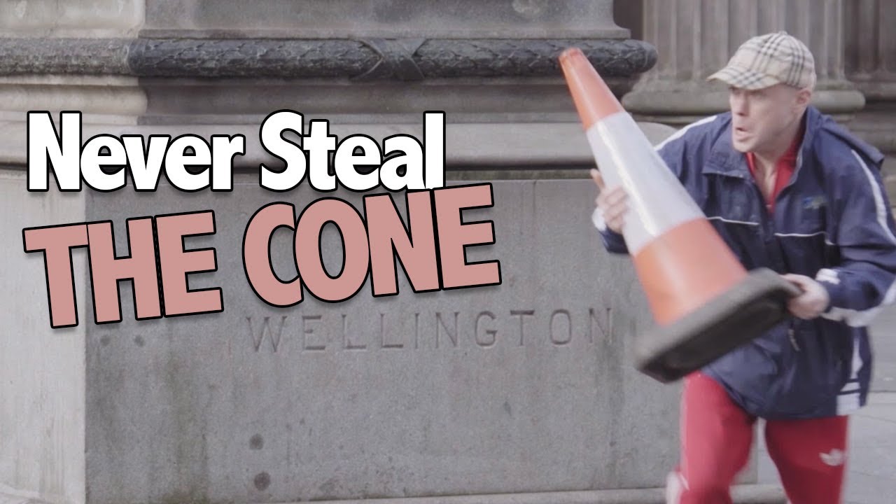 Here's What Happens When You Steal The Duke Of Wellington's Cone | Short Stuff