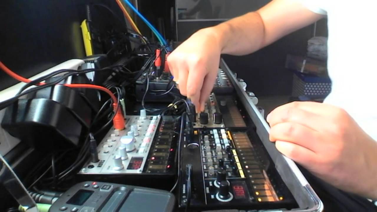 Live Session / wigwam: KORG Volca Beats, Bass and Keys + Arturia Minibrute SE + Jomox T-Resonator II
