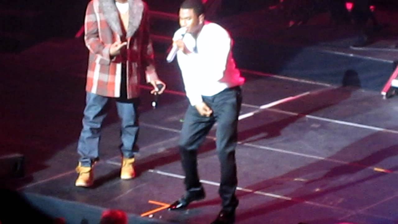 Trey Songz & Ne-Yo - The Way You Move