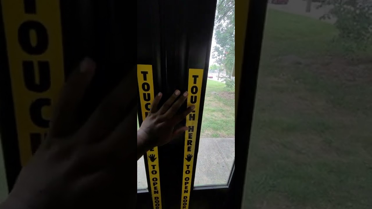 Gillig Bus Back Door Announcement.