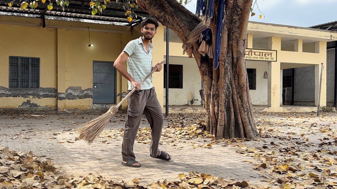 Abhi ne uthaya jhaduu😂| sfai toh hokr htegi😆