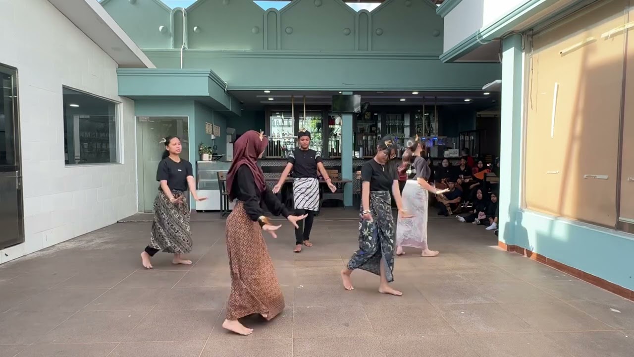 ❗️PRAKTEK ❗️Tari Kreasi Dayak, Kelas X-1 Culinary Kelompok 1