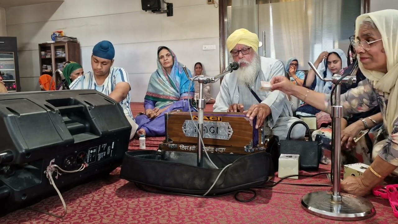 ਨਾਮ ਬਾਣੀ ਦਾ ਰਸ ਕਿਵੇ ਆਉ ਸੁਣੋਂ ਬਾਪੂ ਜੀ ਤੋਂ 🙏🏻ਗੁਰਬਾਣੀ #gurbanikirtan #jaswinderkaurjassi