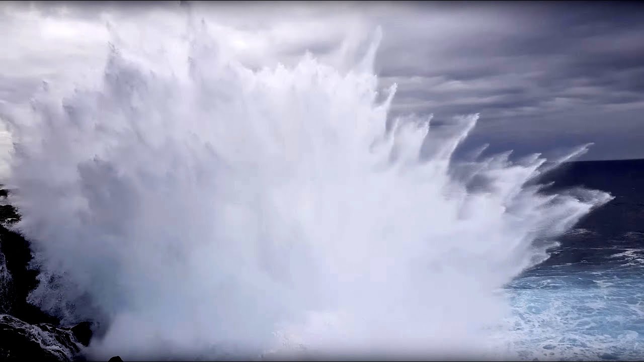 Faro de Teno - waves