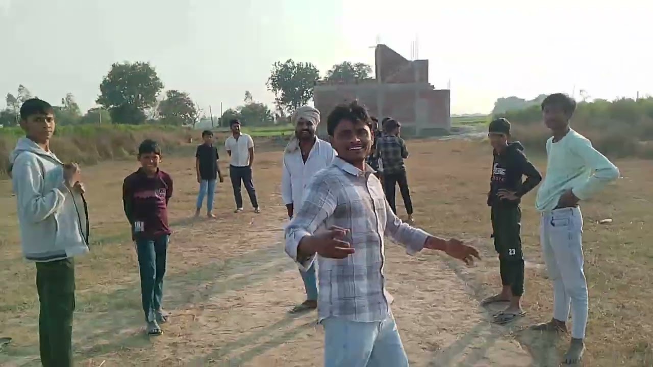 आज खेलते समय मार हो गई 😯😯😯😯#minivlog #comedymusic #vlog #vlogger 