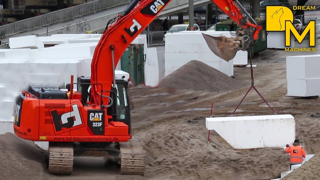 CATERPILLAR 323F KETTENBAGGER 🚧 UND DIE WEISSEN STYROPOR BLÖCKE UNTERM SAND GROßBAUSTELLE⚠️