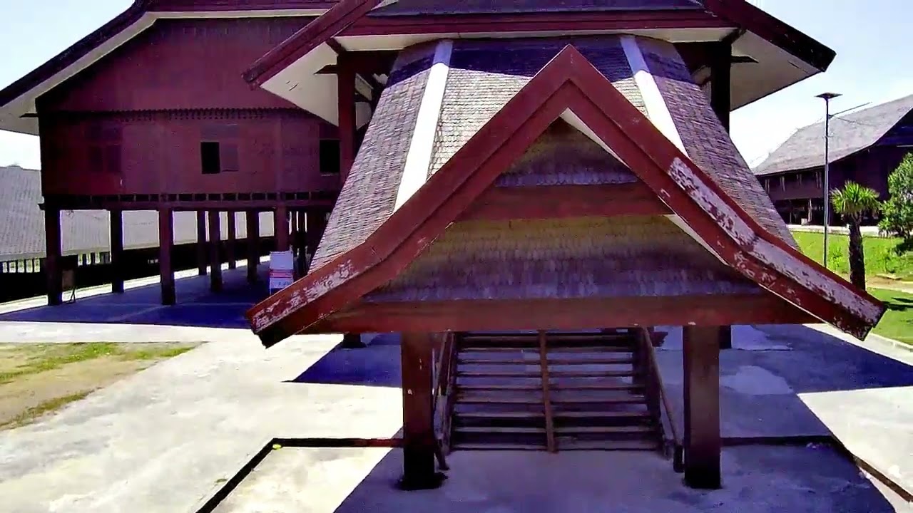 MUSEUM BALLA LOMPOA SUNGGUMINASA GOWA