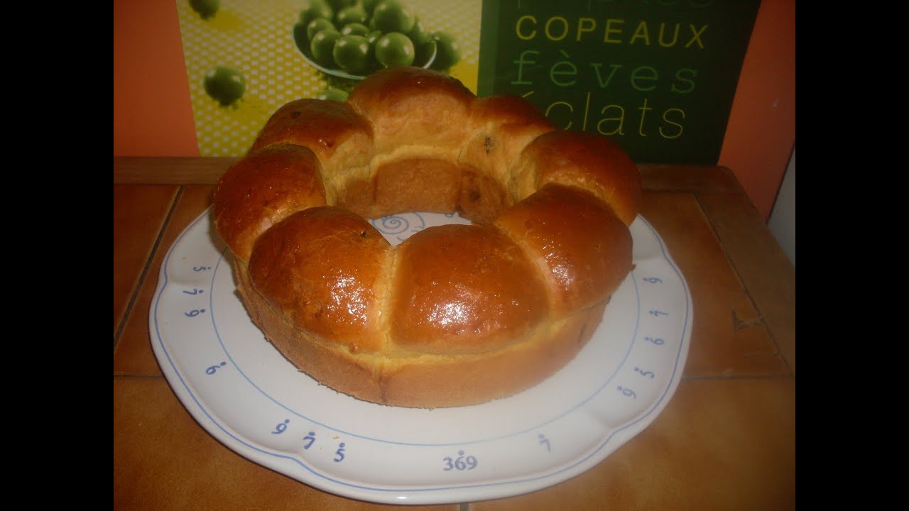 Brioche aux raisins sec aromatisé au rhum - RECETTE BRIOCHE