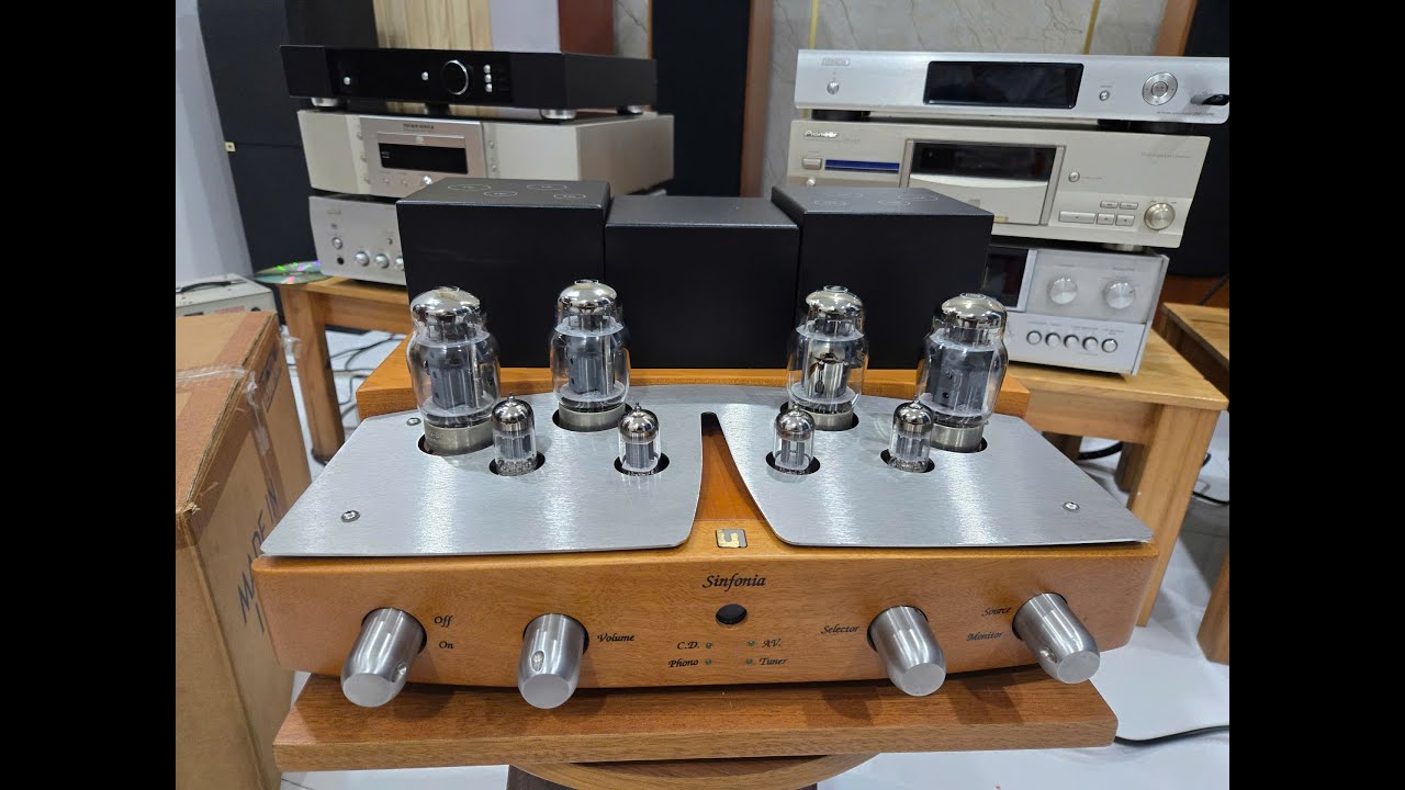 sao phải mua mới khi giá lướt rẻ thế này Ampli đèn ITALIA Unison reseach Sinfonia full thùng xốp