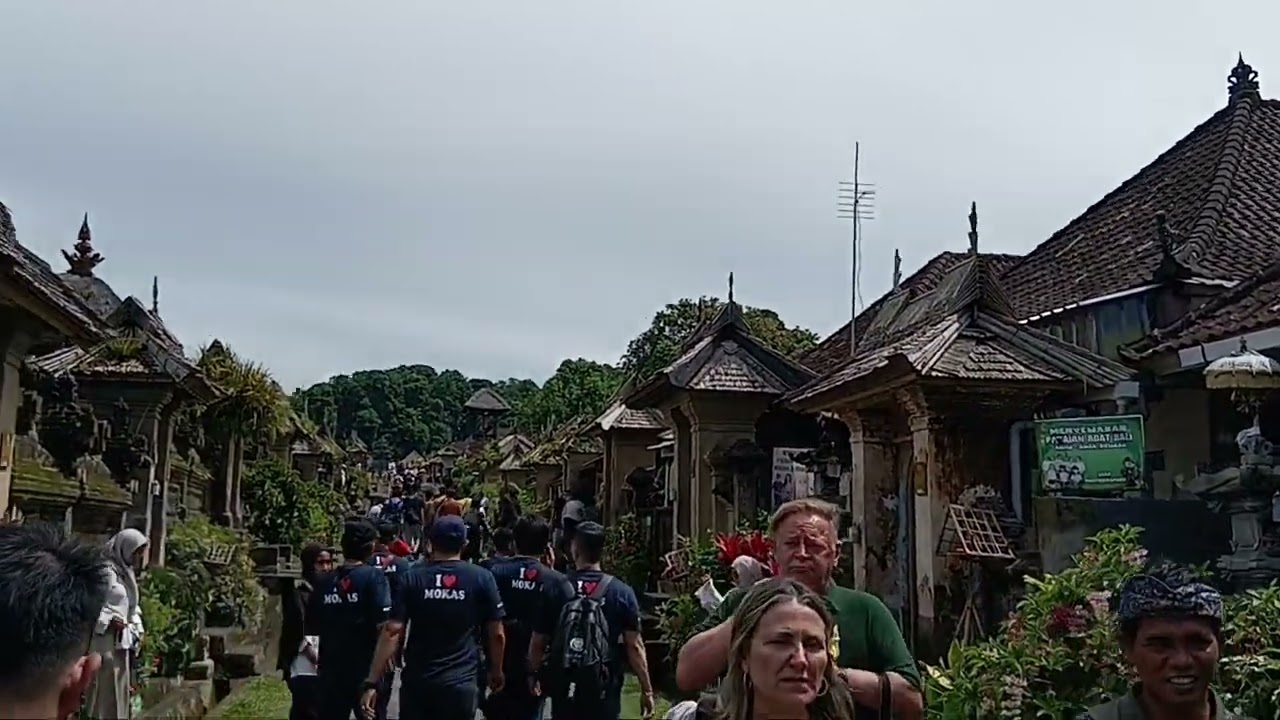 Salah satu desa terbersih di dunia, desa Penglipuran,Bangli, Bali.