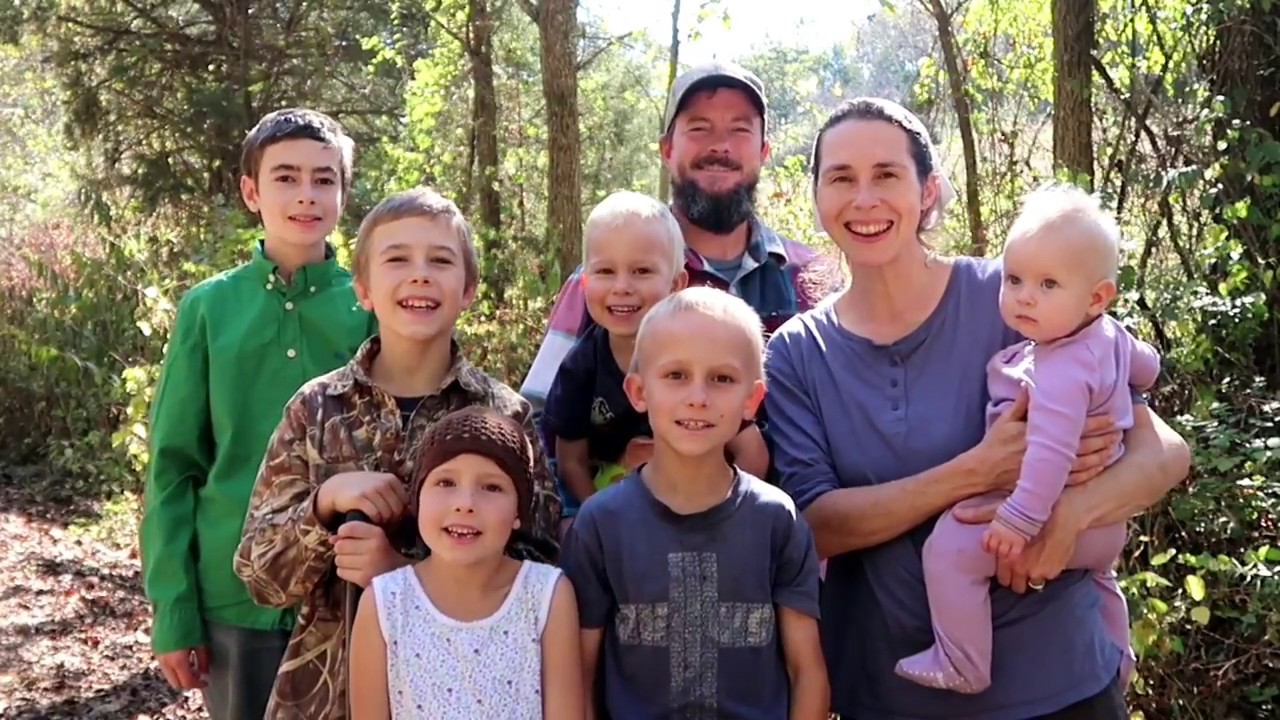 Off Grid Laundry Update and A Family Photo Walk