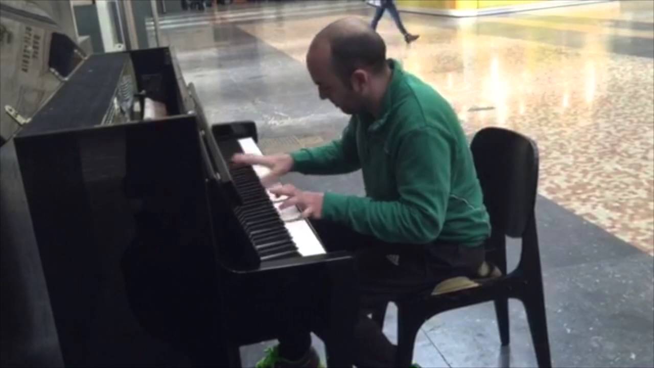 MEDLEY AL PIANO Stazione di Milano Centrale 2.0