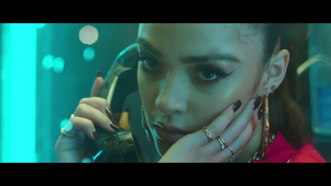 Luna Blaise - Secrets (Official Music Video)