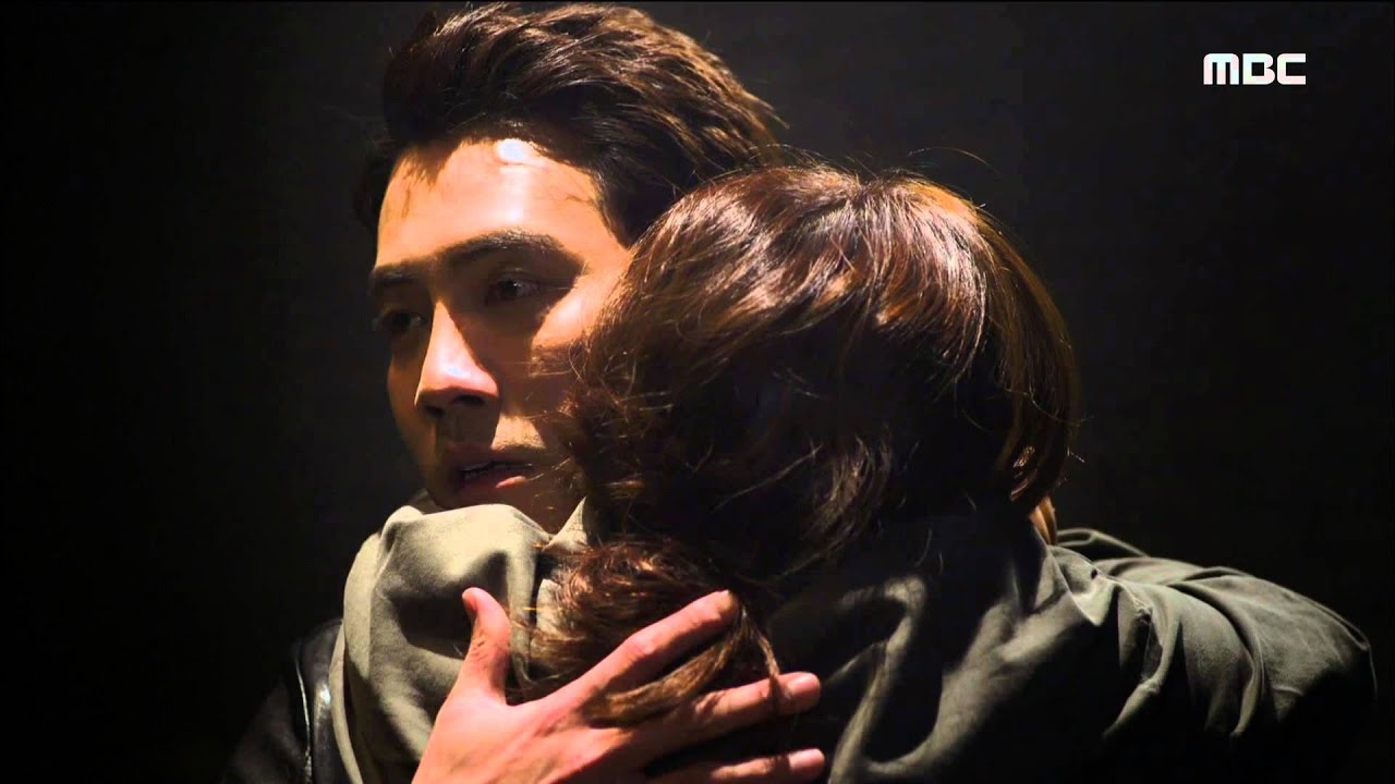 [Glamourous Temptation]  화려한 유혹 ep.11  Joo Sang-wook saved Choi Kang-hee 20151109