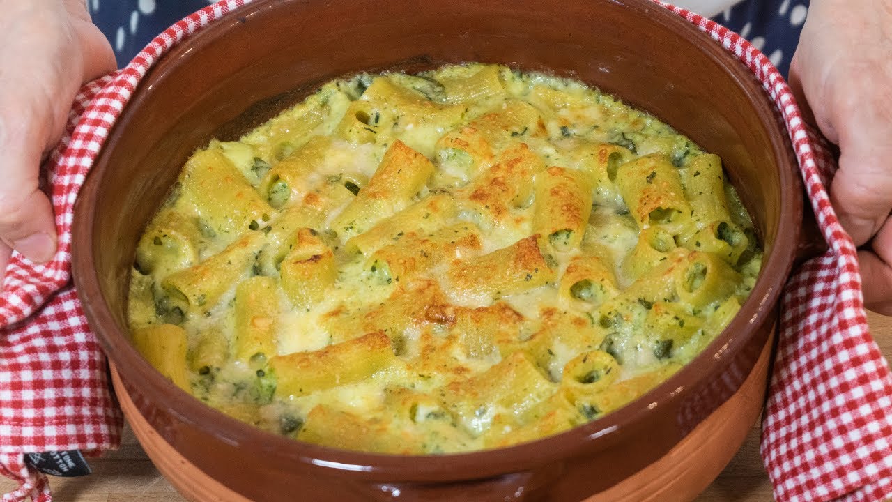 Pasta al forno con crema di zucchine – ricetta di pasta al forno facile e veloce!