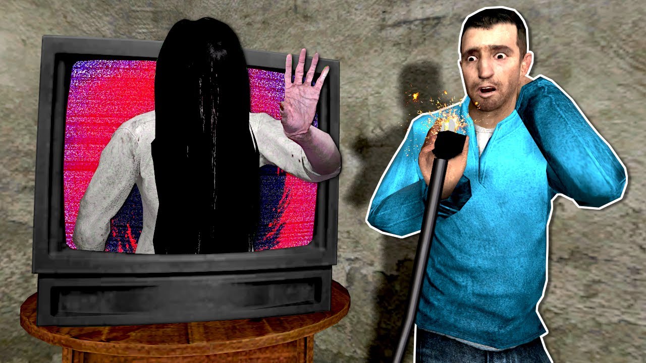 WE CAPTURED A GHOST HIDING IN A TV! (Gmod)