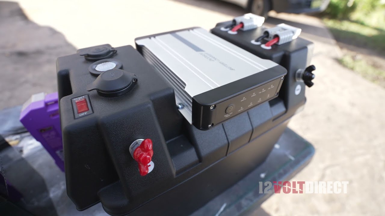Plug & Play Portable Dual Battery Box Powerstation Kit w/ intergrated 20 Amp DC to DC Charger