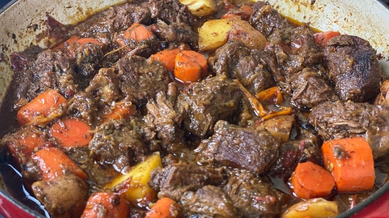 Jamaican STEWED CHUCK ROAST b/c Oxtail is Too D*MN EXPENSIVE! 🔥😋   Pot Roast Recipe | Stovetop Roast