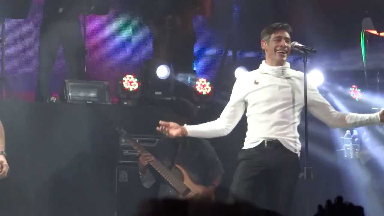 El Reencuentro (Menudo) - Mi banda toca rock - Arena Ciudad de México (05 12 13)