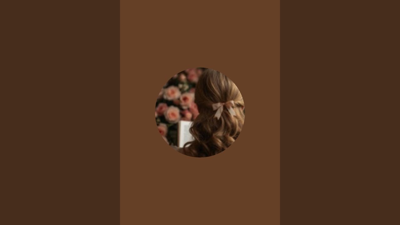 CottageDeLune is live!