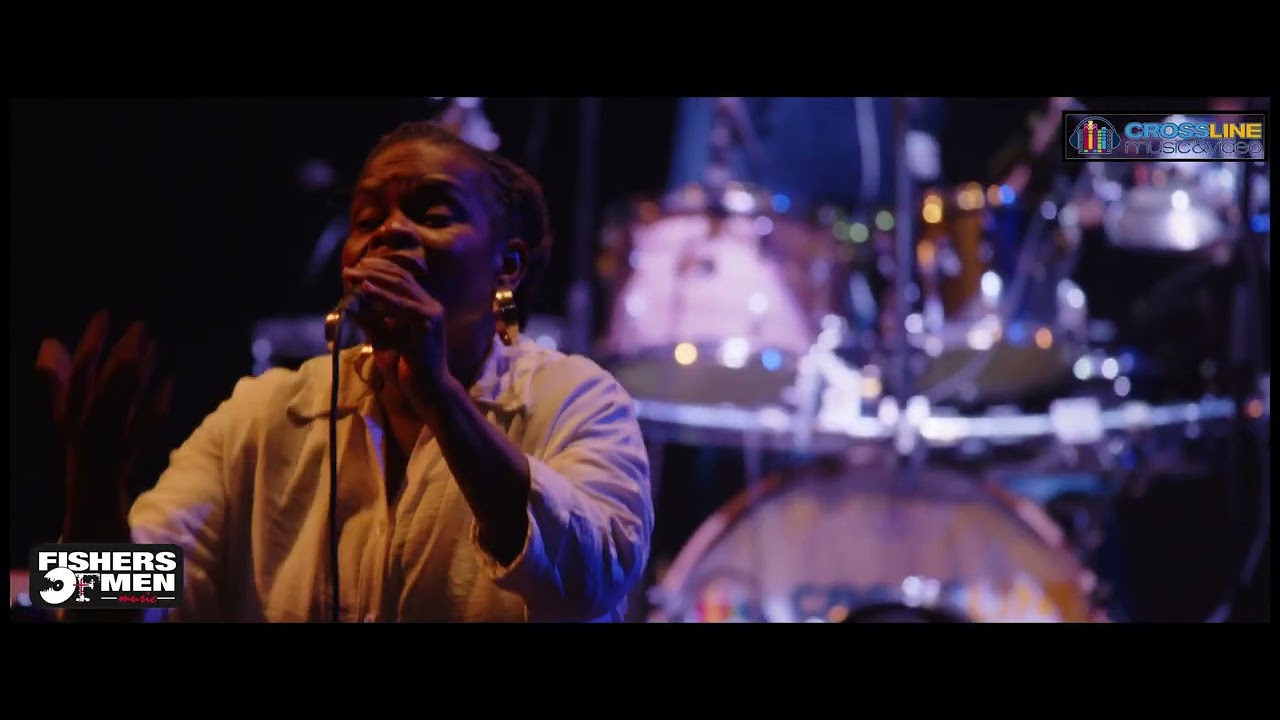 HAKUNA CHOMBO - Mai Charamba |  'Bothwell Nyamhondera Tribute Concert' (7Arts Theatre)