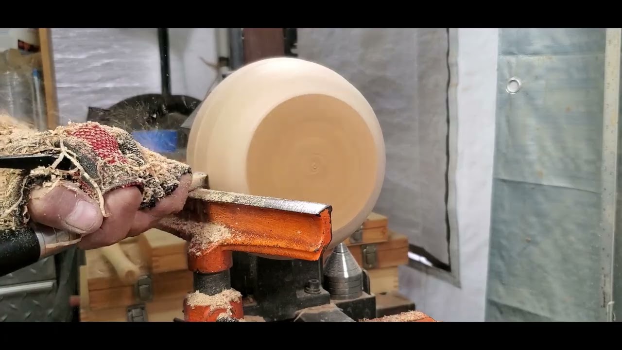 TURNING A SMALL MAPLE BOWL