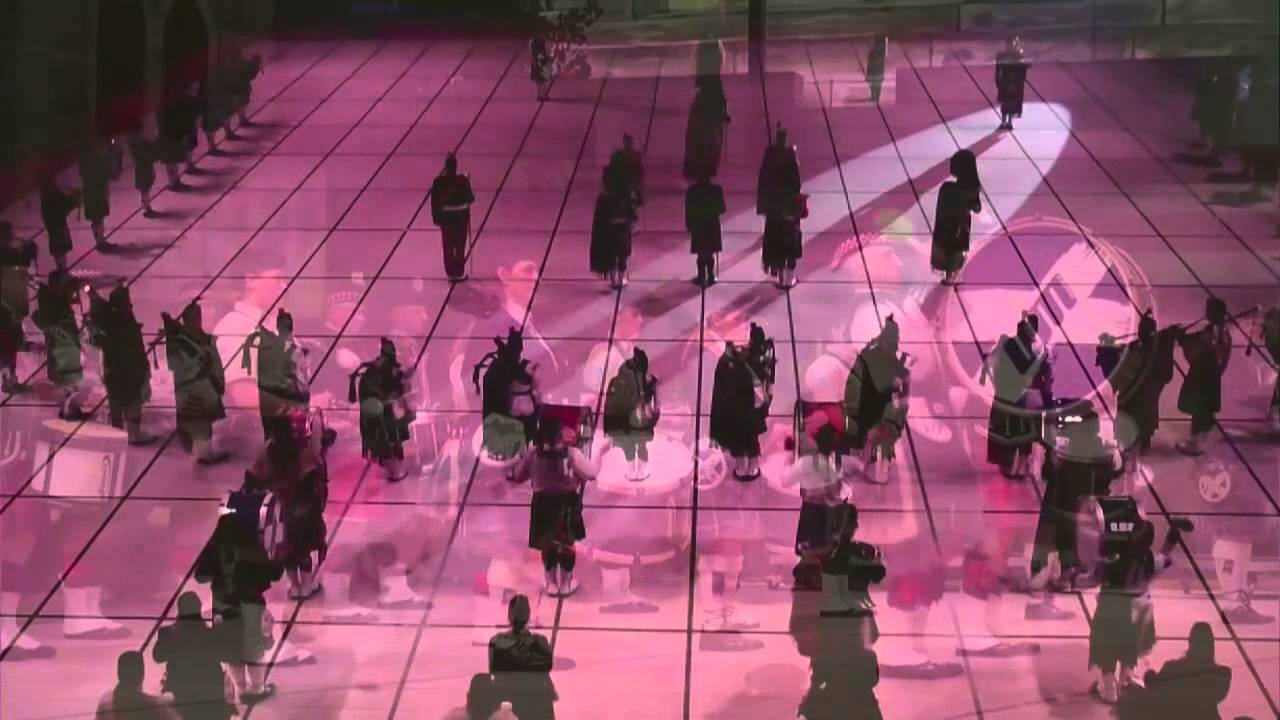 Run the Gauntlet (pipes and drums) @ Tattoo Sankt Gallen 2014