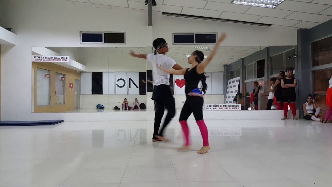 BALLET ANDINO INTYGUAYAS (ENSAYOS DEL DUETO TU SONRISA ) FAS -  ISABEL GILER Y DARWIN ROBLES.
