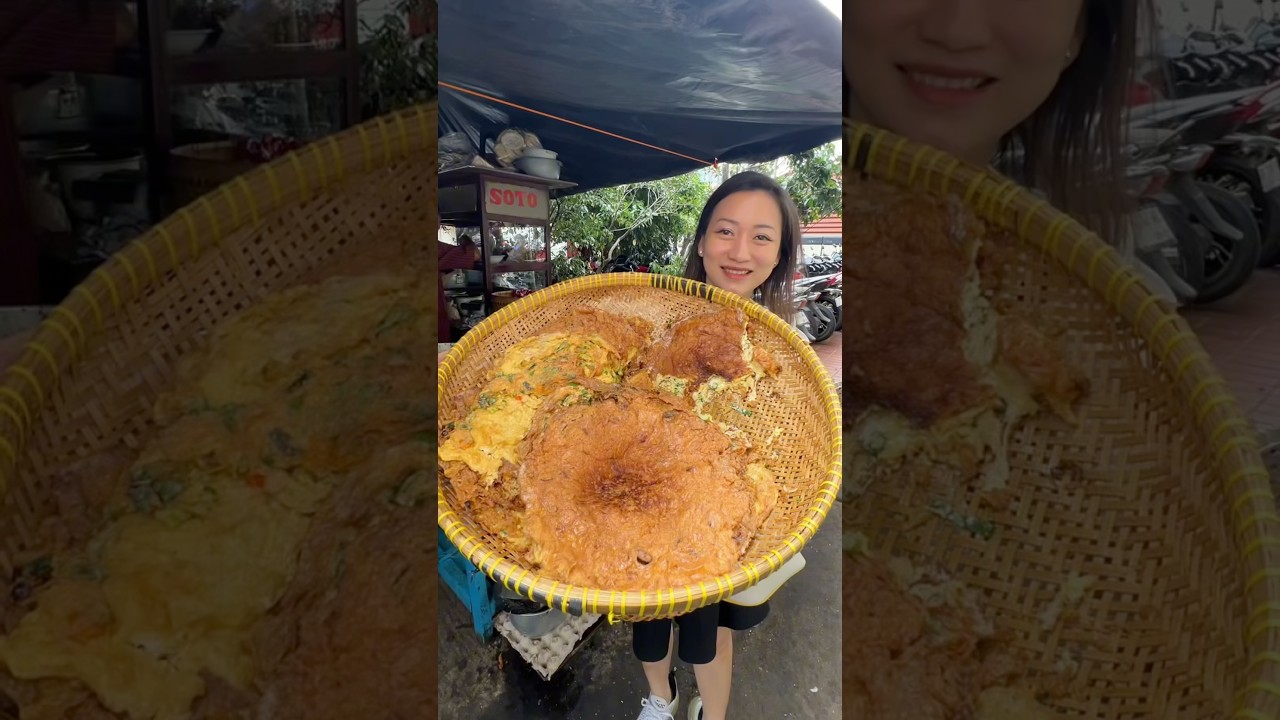 ENAK, MURAH, VARIAN BANYAK .. Pantes aja nih warung nasi selalu rame dari jaman dulu ya!!
