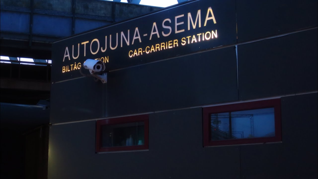Auton ajo autojunaan