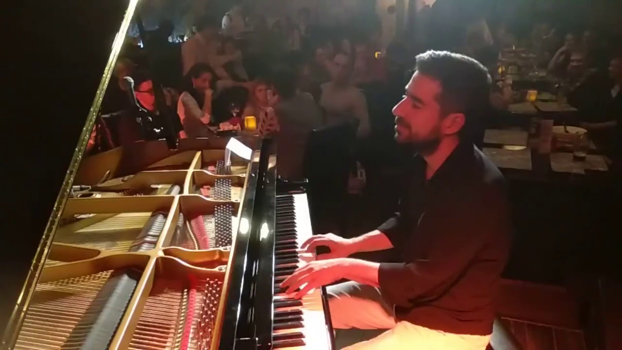 Pink Floyd vs. Beethoven vs. Jimi Hendrix - Michael Ognianer