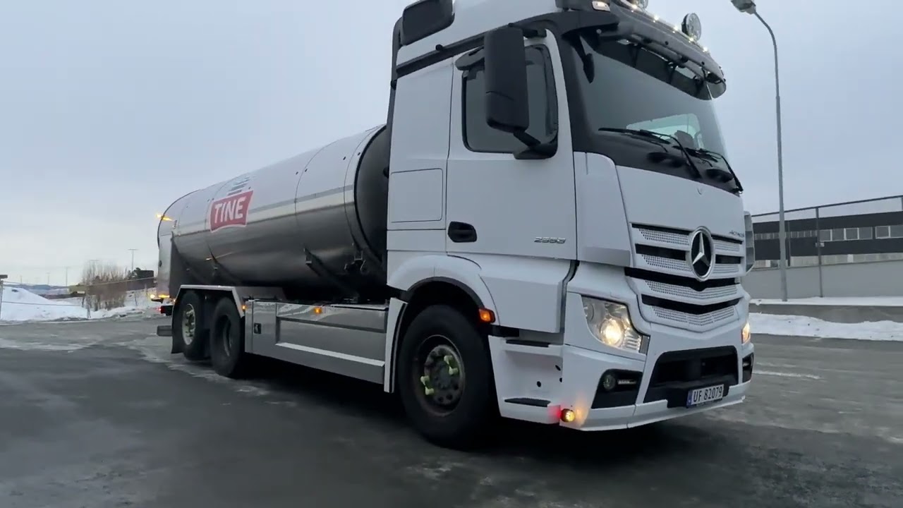 2018 Mercedes-Benz ACTROS 2558 6x2 tankbil - 4 kammer