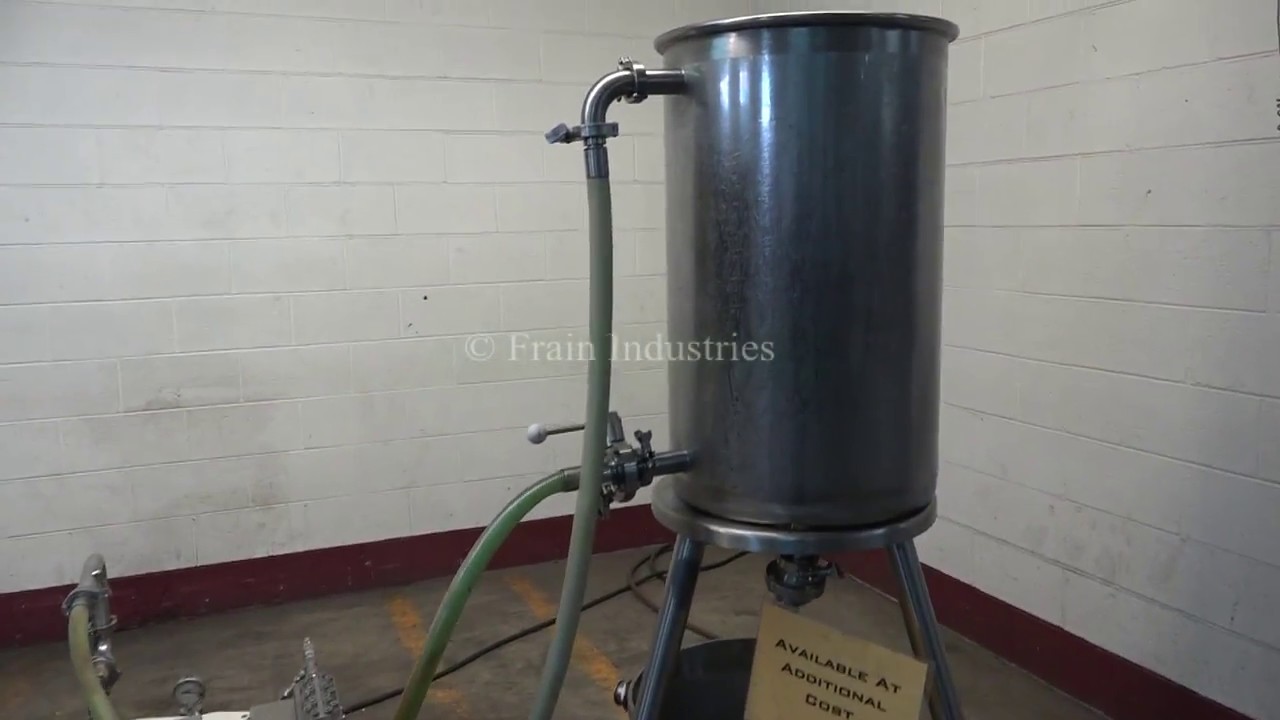 Cat Single Stage High Pressure Three Piston Pump Demonstration
