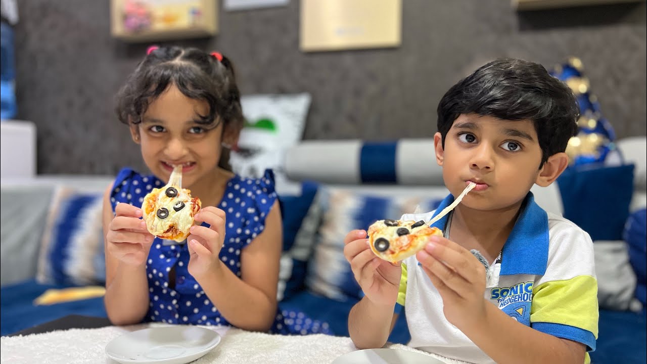 Mini Pizza 🍕 | Summer Vacation Activity | @SehrishLuqmanFamily